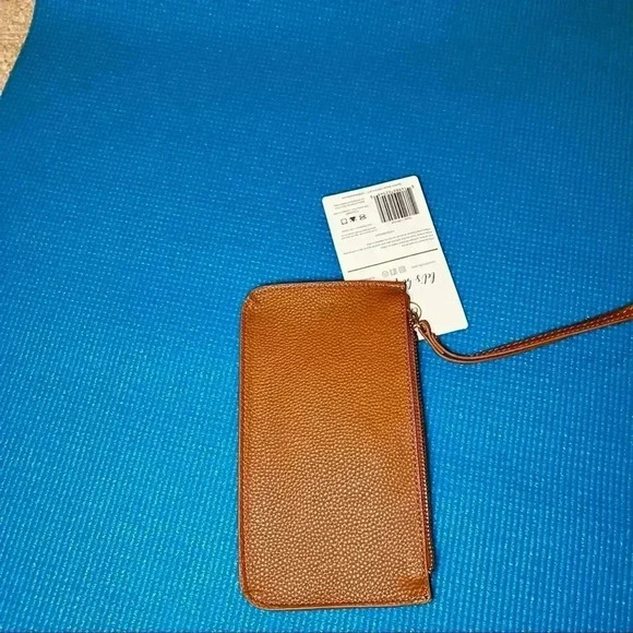 CLEVERMADE CLUCH BAG NWT - Picture 2 of 5